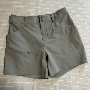 Duluth Trading Co Gray Women's Shorts